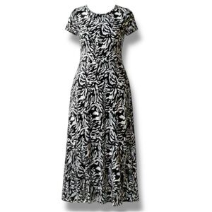 Joe Fresh Animal Zebra Print Pull On Jersey Knit Short Sleeve Maxi Dress Size 1X